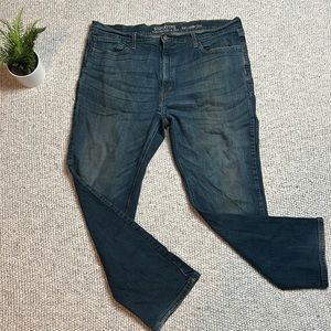 Signature Levi Strauss s67 Dark Wash Jeans